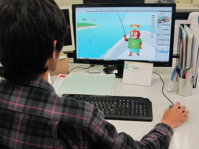 作業中の二宮くん